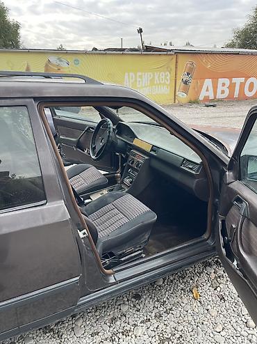 авто муссо: Mercedes-Benz W124: 1987 г., 2.5 л, Механика, Дизель, Универсал — 3