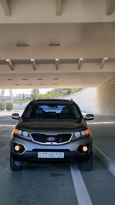 masin sat: Kia Sorento: 2 l | 2010 il Ofrouder/SUV — 4