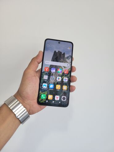 ikinci el telefonlar: Xiaomi Redmi 12, 256 ГБ, цвет - Черный, 
 Отпечаток пальца, Face ID