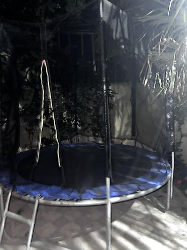 Батуты: Trampolin – dairəvi, metal karkaslı model Məhsulun təsviri: - Dairəvi — 3