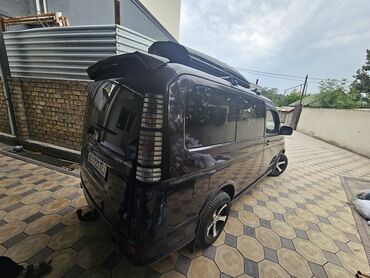 Honda: Просторный минивэн Honda Stepwgn, представленный в темно-фиолетовом — 6