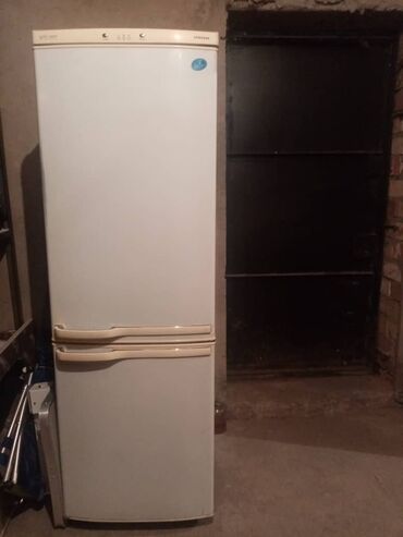 холодильник продажа: Холодильник Samsung, Б/у, Двухкамерный, 165 *