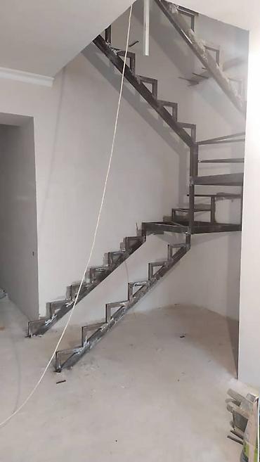 Обшивка лестниц: Лестницы любых видов и сложностей!Винтовые,Г образные, П — 21