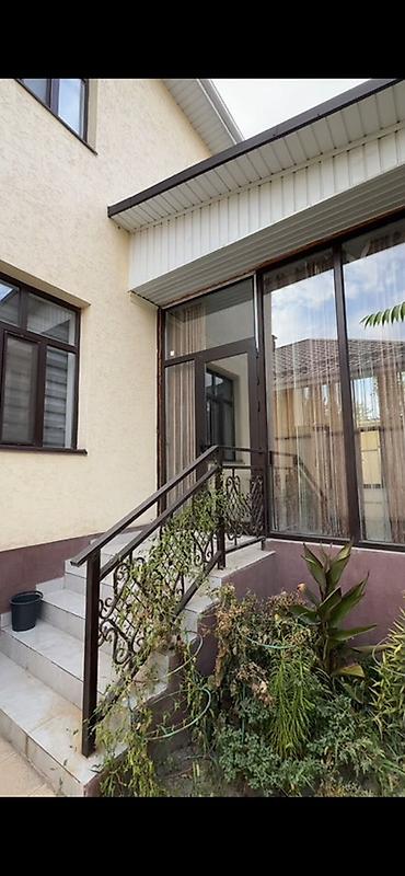 🏡 ПРОДАЁТСЯ 2-ЭТАЖНЫЙ ДОМ В АРЧА-БЕШИК 📍 Арча-Бешик 🏠 Площадь дома — at lalafo.kg 🏡 ПРОДАЁТСЯ 2-ЭТАЖНЫЙ ДОМ В АРЧА-БЕШИК 📍 Арча-Бешик 🏠 Площадь дома —