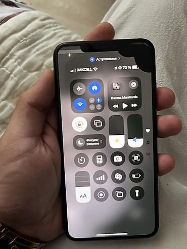 macbook max: IPhone Xs Max, 64 GB, Qızılı, Qırıq — 4