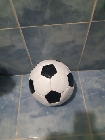 детская футбольная форма: Klassik dizaynlı futbol topu - Rəng: ağ-qara, 32 panel (beşbucaqlar