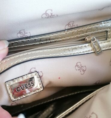 Torbe: Torba za rame, Guess, Materijal: Koža — 11