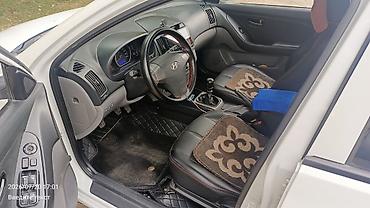 geely e5: Hyundai Elantra: 2018 г., 1.6 л, Механика, Бензин, Седан — 5
