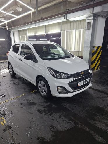 Chevrolet: Chevrolet Spark: 2019 г., 1 л, Автомат, Бензин, Хэтчбэк