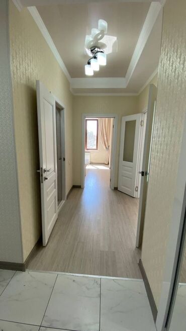 квартира в районе политеха: 2 комнаты, 70 м², Элитка, 3 этаж, Дизайнерский ремонт