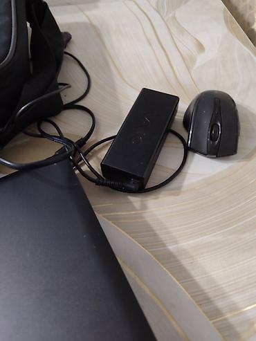 Sony: Sony VAIO noutbuk i5 sdd quraşdırılıb, sürətli, və komfort, üstündə — 5