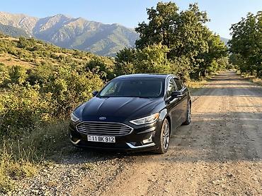 ford focus oluxana: Ford Fusion (Mondeo) sedan – qara rəng, 4 qapı, LED ön işıqlar və — 1