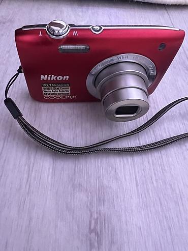 grate battery: Nikon COOLPIX (красный компакт) - Матрица 20,1 МП для детальных — 2