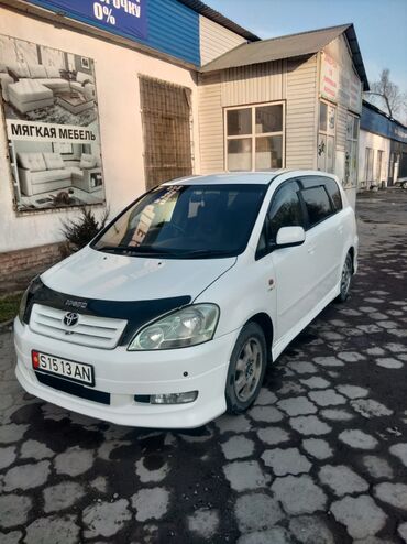 Toyota: Toyota Ipsum: 2003 г., 2.4 л, Автомат, Бензин, Минивэн