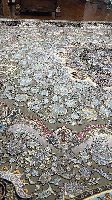 персидский ковёр: Ковер Новый