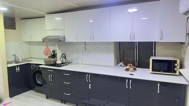 Çaydanlar: Akril mətbəx mebeli ölçü 445 sm ustunde hecne verilmir qiymət 550 azn