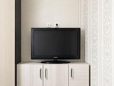 ТВ и видео: Продам Телевизор Samsung LE32B450C4W, 32” (81 см) LE32B450 (модель — 2