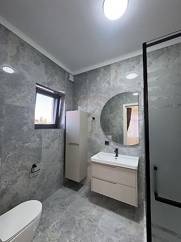 Продажа коттеджей и домов: Продаётся роскошный дом в Арча-Бешик✨ 📍 Локация: пересечение улиц — 12