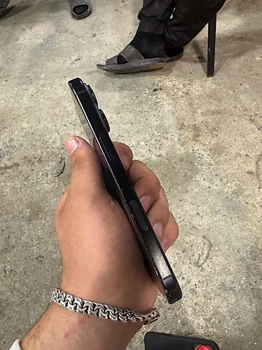 iphone 7 pro: IPhone 16 Pro, 128 GB, Black Titanium, Simsiz şarj — 2