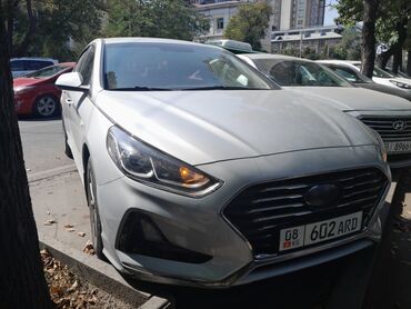 кредит авто: Hyundai Sonata: 2017 г., 2 л, Автомат, Газ, Седан