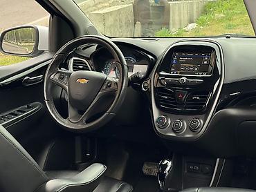 Транспорт: Chevrolet Spark: 2018 г., 1 л, Вариатор, Бензин, Хэтчбэк — 9