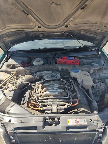 s 221: Audi A4: 1998 г., 2.6 л, Автомат, Бензин, Седан — 3