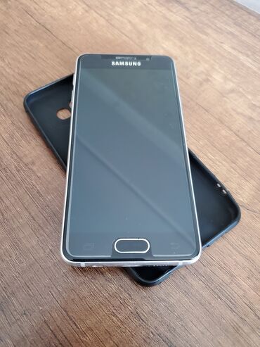 samsung galaxy a2: Samsung Galaxy A3 2016 | 2 GB | rəng - Qızılı