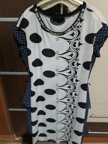 ag rengde donlar: Коктейльное платье, XL (EU 42)