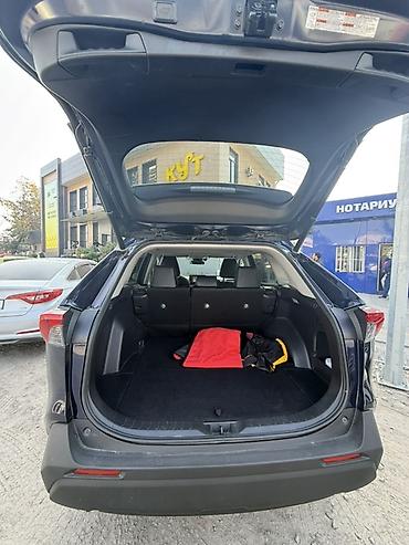 Toyota: Toyota RAV4: 2019 г., 2.5 л, Автомат, Бензин, Кроссовер — 9