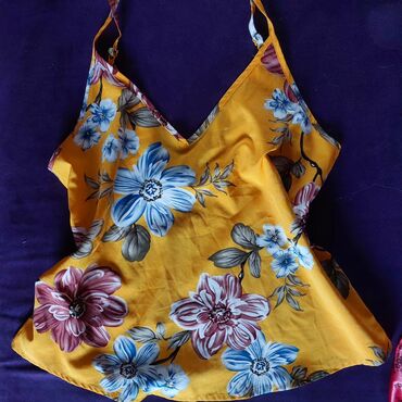 c a basic majice: M (EU 38), Polyester, Floral, color - Multicolored