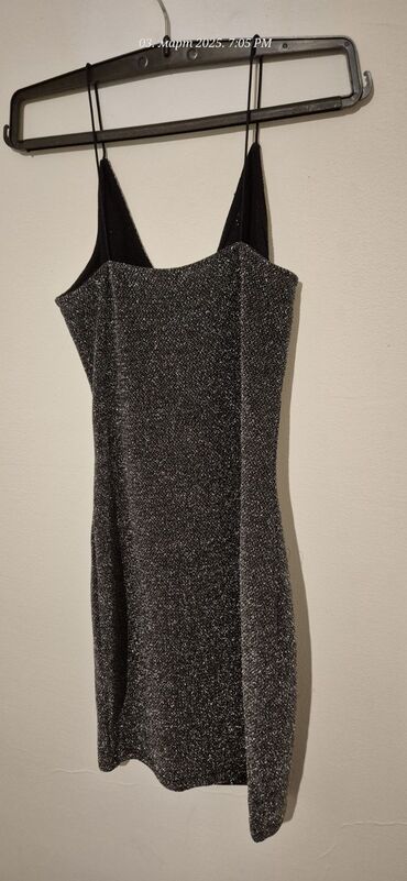 Topovi: Gotički top i bralet – set 1) Crni crop top sa tankim bretelama - — 6