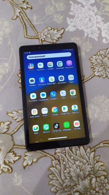 Планшеты: Планшет, Lenovo, память 16 ГБ, 9" - 10", 4G (LTE), Б/у, Детский цвет - Черный