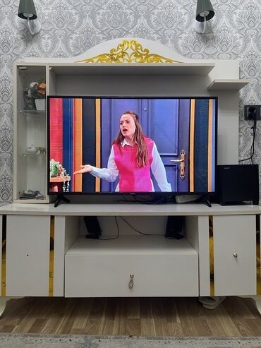 tv stendler qiymetleri: İşlənmiş, Düz TV altlığı, Polkalı, Taxtalı, Türkiyə