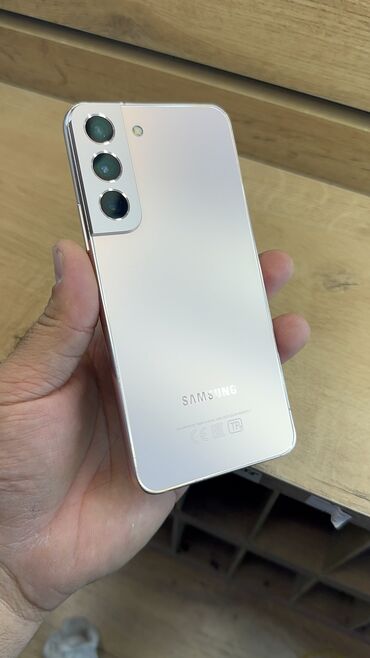 Samsung: Samsung Galaxy S22, Б/у, 128 ГБ