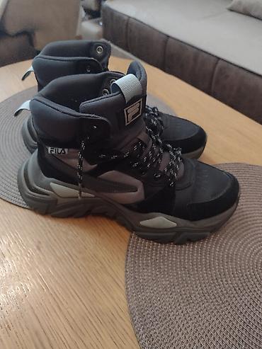 Patike: Ženske patike Fila br 39 - Ženske patika Fila Model Electrove — 1