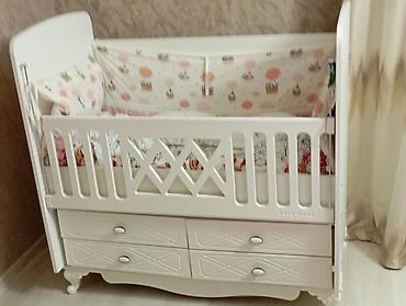 Beşiklər: Uşaq beşiyi – Baby Mood - Material: ağ rəngdə MDF/taxta konstruksiya — 1