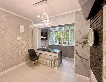 Продажа квартир: 1 комната, 39 м², Аламедин-1 мкр 105 серия, 1 этаж, Евроремонт — 5