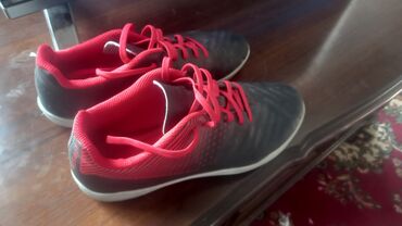 Бутсы: Срочно продаю оригинальные бутцы сороконожки, фирмы Kipsta (Кипста) в — 9