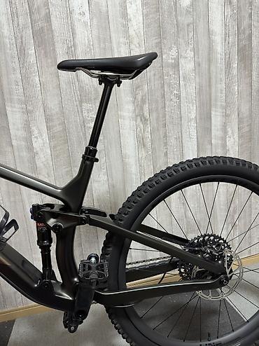 fit shuttle: TREK Fuel EX 9.8 GX Gen 5 2023 фулл карбон, топовый трейловый байк. Из — 4