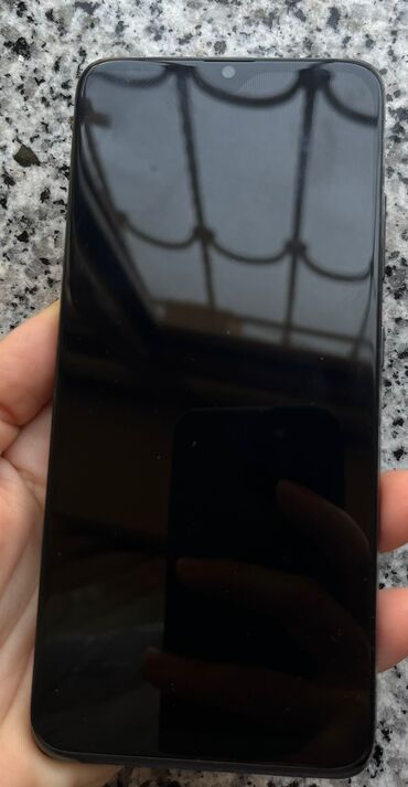 İnformatika: Samsung Galaxy A32, rəng - Qara, Barmaq izi, Face ID