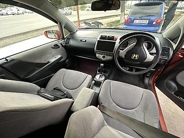 pontiac sunfire: Honda Fit: 2006 г., 1.3 л, Автомат, Бензин, Хэтчбэк — 7