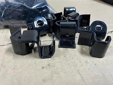 Ostali nameštaj: IKEA nosači polica – set metalnih držača - Tip: metalni — 1