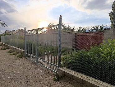 Продажа коттеджей и домов: ✅ Продается дом в Балыкчи (Иссык-Куль) ✅ 3 комнаты, участок 16 соток — 4