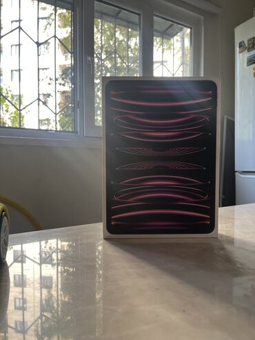ноутбуки цена в бишкеке: Планшет, Apple, эс тутум 256 ГБ, 10" - 11", 5G, Колдонулган, Классикалык түсү - Боз