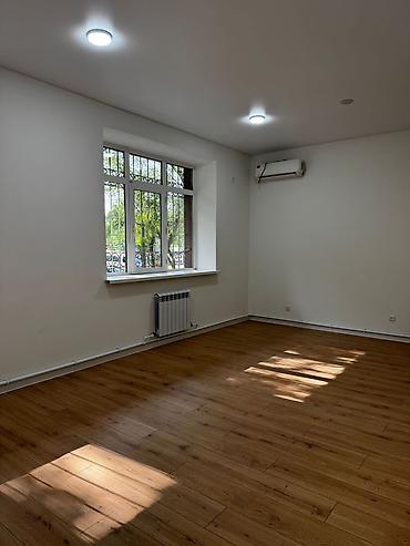 Аренда офисов: Аренда офисов, 120 м², В жилом комплексе, 1 линия, С отдельным входом, С отдельным сан узлом — 7