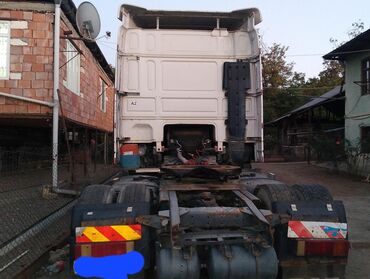 qosqu lapet: DAF XF 95.380 – dartıcı (traktor) Xüsusiyyətlər: - Marka/model: DAF