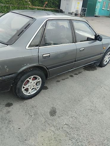 Mazda: Mazda 626: 1987 г., Бензин — 5
