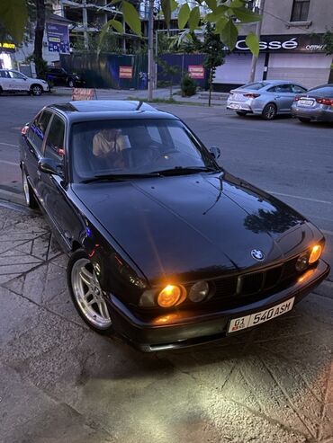 BMW: BMW e34 Год 1993 Цвет Темно-Серый 💣 Объем 4.0(m60) Кпп Механика