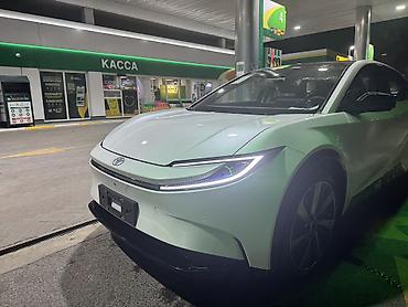 тойота бз 5: Toyota bZ5: 2026 г., Электромобиль, Лифтбек — 6