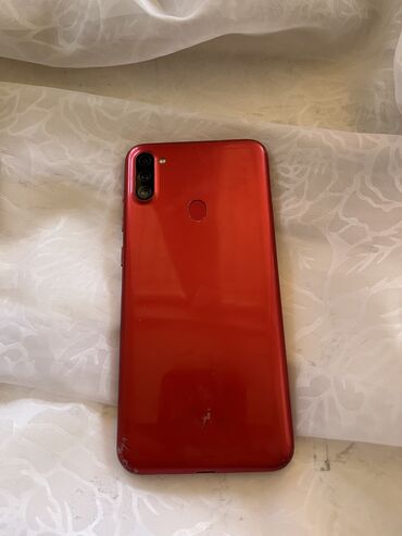 сотовый телефон флай раскладушка: Samsung Galaxy A11, Б/у, 32 ГБ, цвет - Красный, 2 SIM